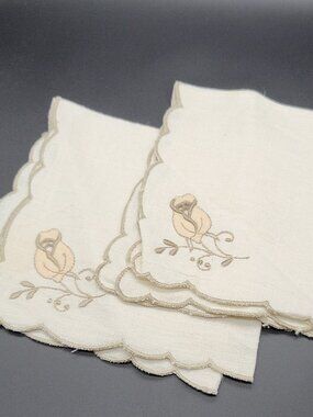 2Vintage White Traditional Floral Embroidered Linen Square Napkins Set of 2 Wedd